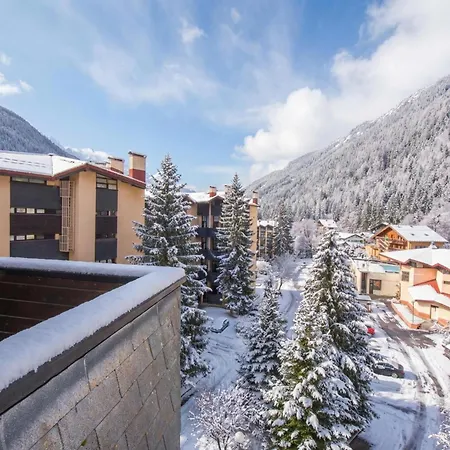 Grand Roc C303 From Slopes 280m, View, Parking & Wifi - Happy Appartement *